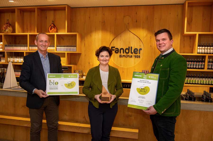 v.l.n.r.  Julia Fandler (Geschäftsführerin Ölmühle Fandler), Werner Roher (Geschäftsführer Messe Wieselburg), Thomas Gschier (Obmann Bio Ernte Steiermark)