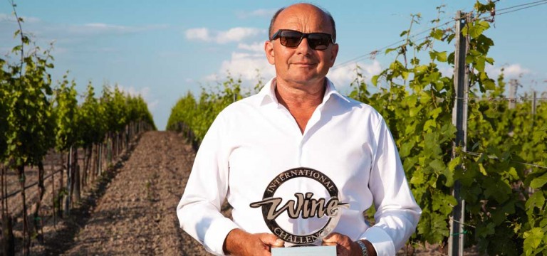 Hans Tschida zum „besten Süßweinmacher des Jahres“ gekürt